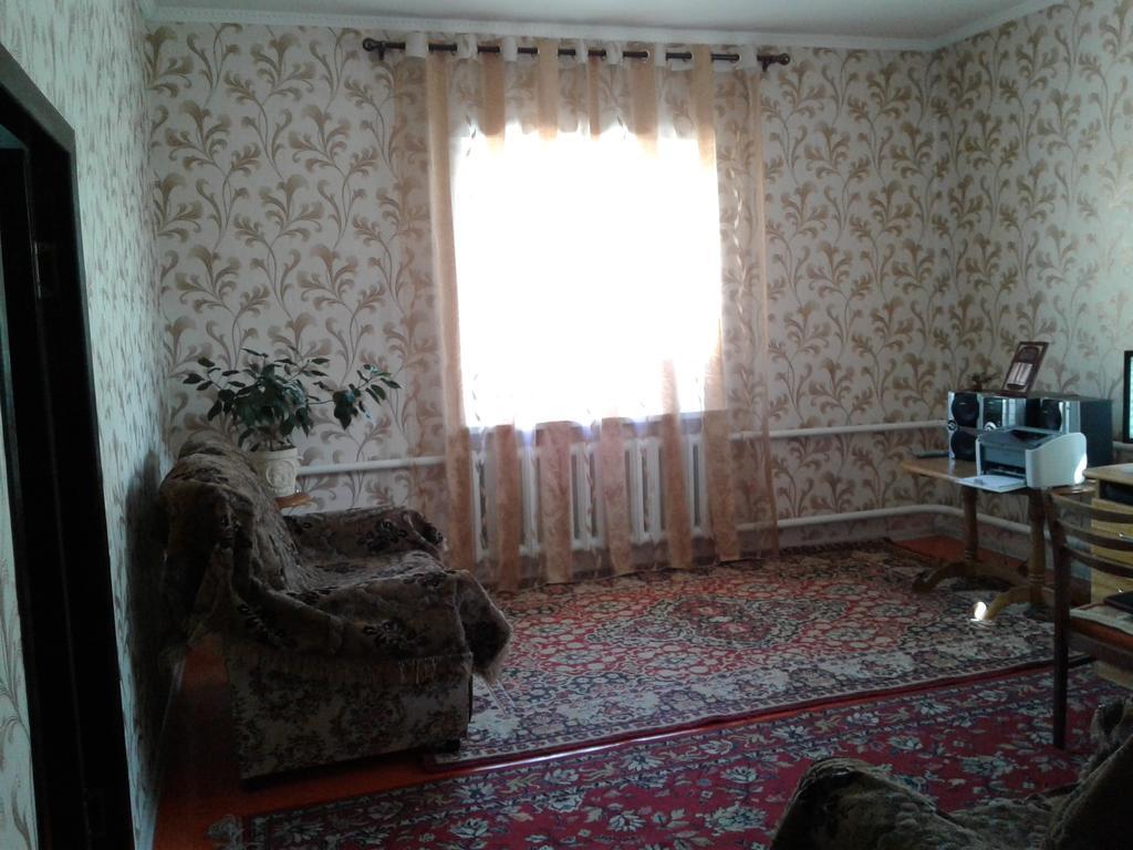 Guest House Semeynyi 卡拉科尔 外观 照片